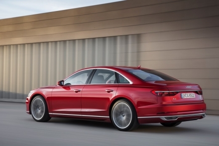 Lietuvoje greitu metu pasirodys naujos kartos „Audi A8“